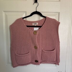 NWT - Women's Pink Knit Sweater Vest. Size 1X.